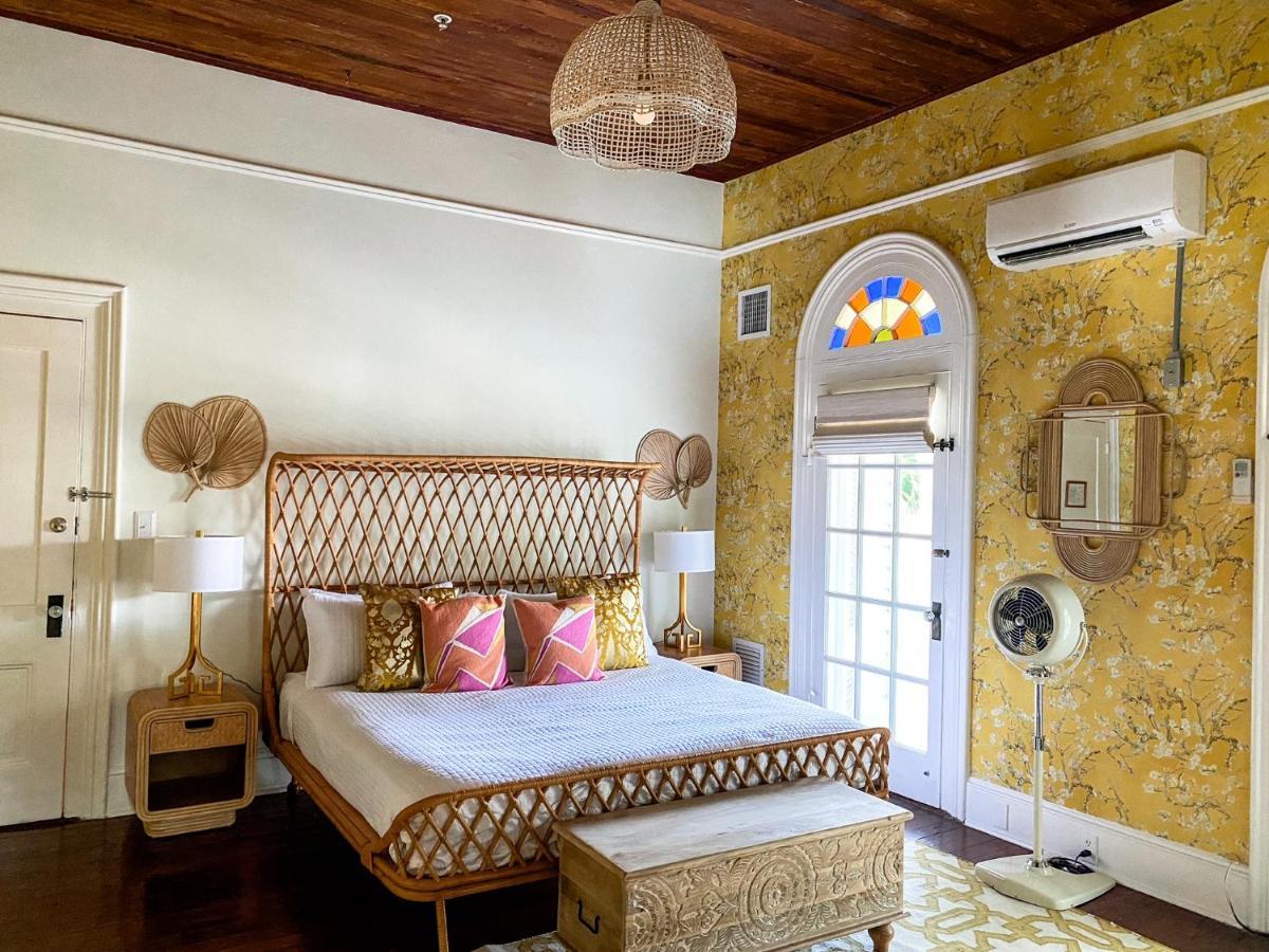Marreros Guest Mansion - Adult Only Bed & Breakfast Key West Exterior photo
