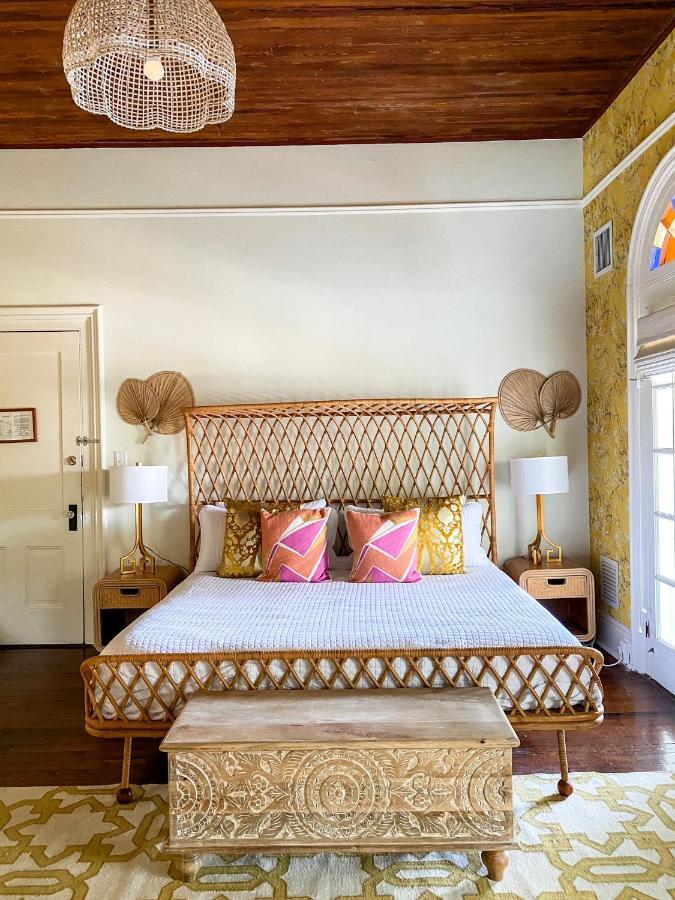 Marreros Guest Mansion - Adult Only Bed & Breakfast Key West Exterior photo